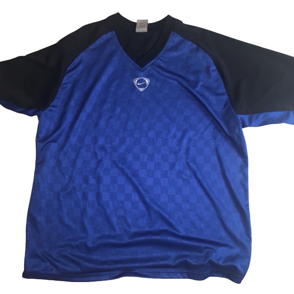 Y2K Men’s Large Dri Fit Nike shirt L soccer jersey / shirt